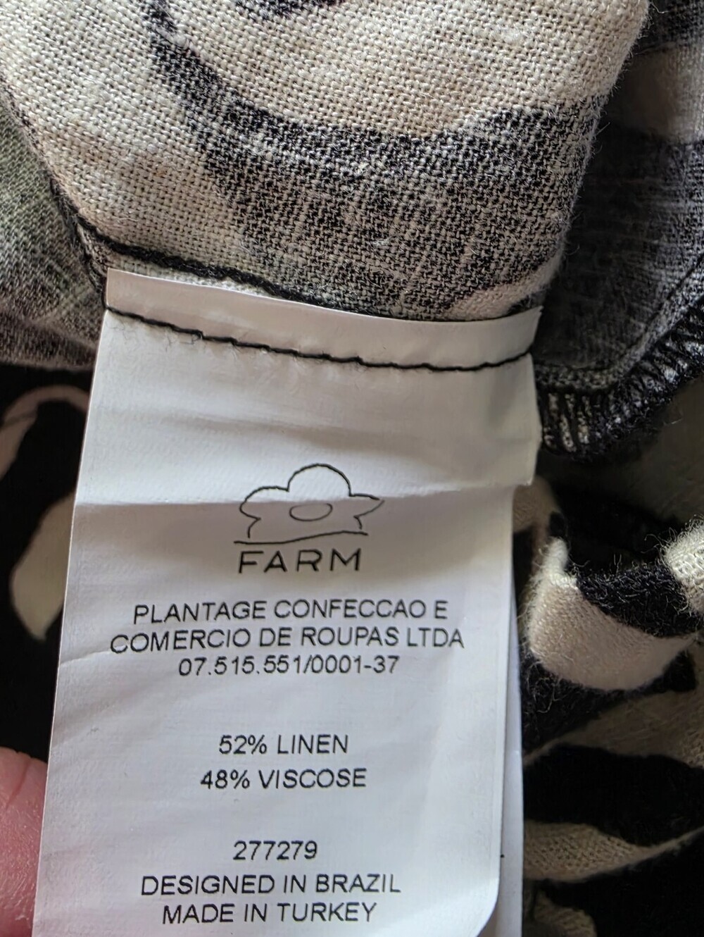 Farm Rio Anthropologie Kiki Surplice Black & White Leaf Print V-Neck Romper XS - Picture 11 of 11
